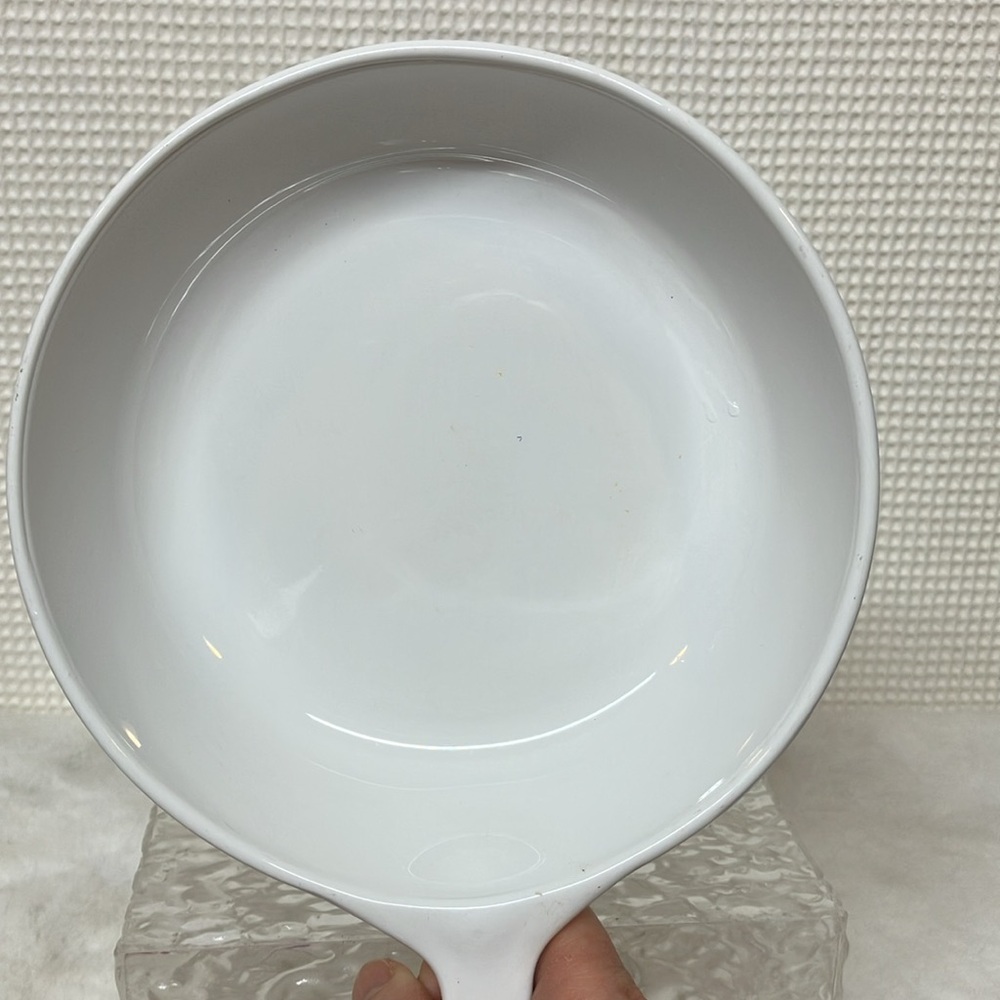 Corning ware skillet with lid - Picture 5 of 6